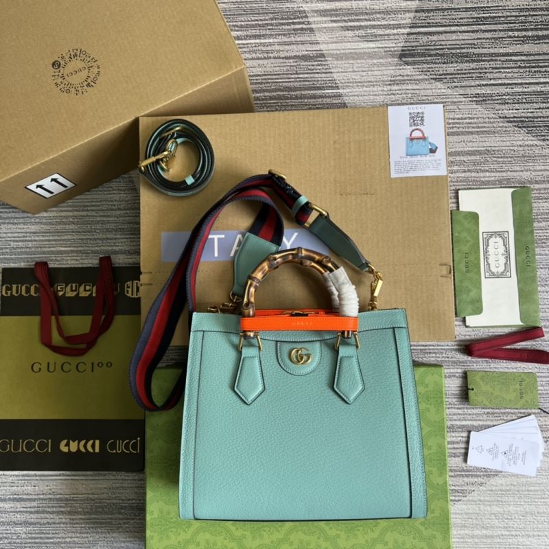 Gvc*1 tote bags